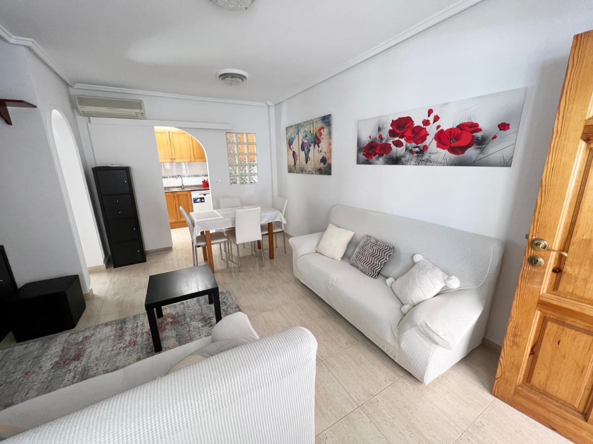 Casa Jorge Villa ตอร์เรเวียคา ภายนอก รูปภาพ