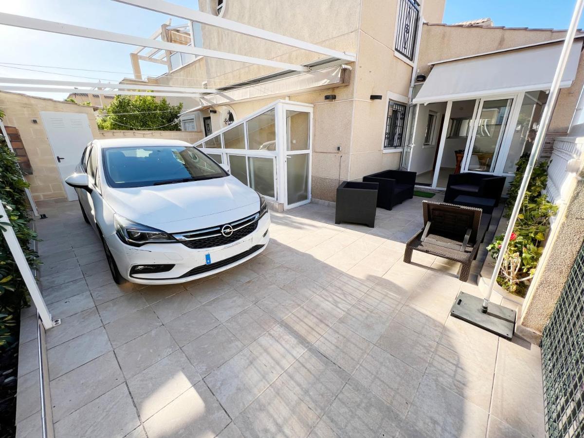 Casa Jorge Villa ตอร์เรเวียคา ภายนอก รูปภาพ