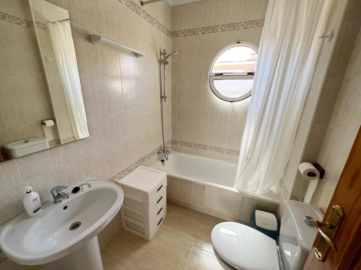 Casa Jorge Villa ตอร์เรเวียคา ภายนอก รูปภาพ
