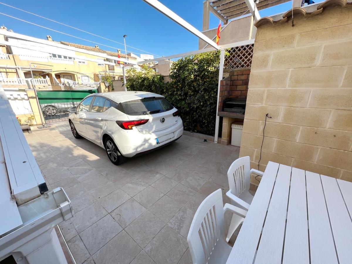 Casa Jorge Villa ตอร์เรเวียคา ภายนอก รูปภาพ